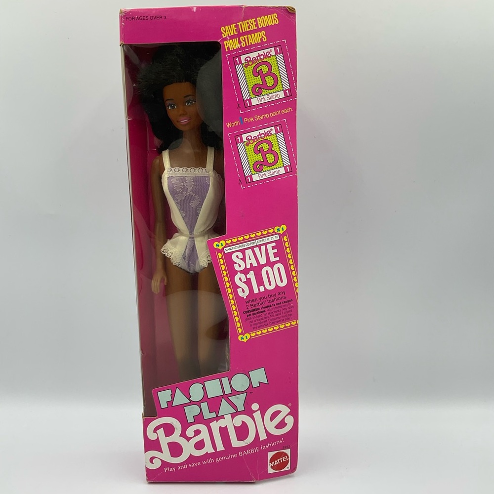 Vintage NIB 1990s Fashion Play African American Barbie Doll #5953 by Mattel